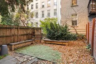 362 W 30th St, New York City, NY 10001 - Photo 2