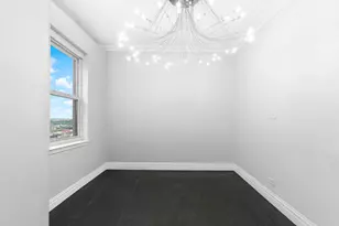 370 Ocean Pkwy, New York City, NY 11218 - Photo 4