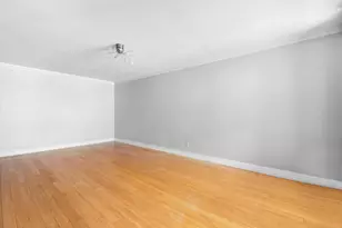 370 Ocean Pkwy, New York City, NY 11218 - Photo 6