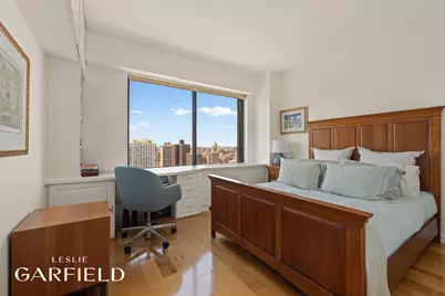 400 E 70th Street #3601, New York, NY 10021 - Photo 8