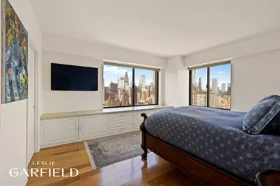 400 E 70th Street #3601, New York City, NY 10021 - Photo 10