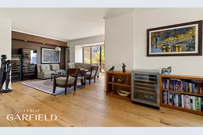 400 E 70th Street #3601, New York, NY 10021 - Photo 6