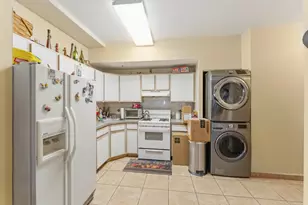 1556 Longfellow Ave, New York City, NY 10460 - Photo 12