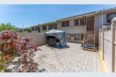 1556 Longfellow Avenue, New York City, NY 10460 - Photo 18