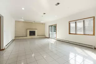 735 Woodrow Rd, New York City, NY 10312 - Photo 22
