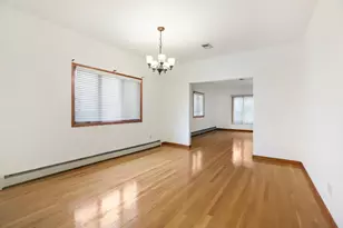 735 Woodrow Rd, New York City, NY 10312 - Photo 20