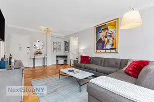 333 E 55th St, New York City, NY 10022 - Photo 2