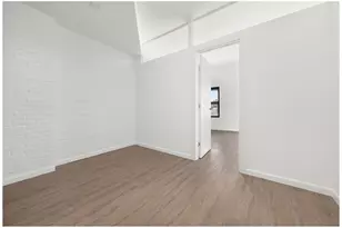 119 South St, New York, NY 10038 - Photo 2