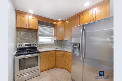 116-16 Mexico Street, New York City, NY 11412 - Photo 4