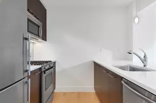 5-09 48th Ave, New York City, NY 11101 - Photo 4