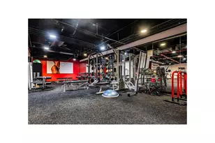 570 Broome St, New York City, NY 10013 - Photo 16