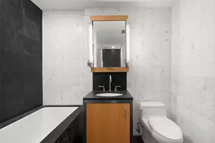 100 W 58th St, New York City, NY 10019 - Photo 4