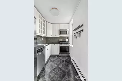 2108 Dorchester Road #3D, New York City, NY 11226 - Photo 4