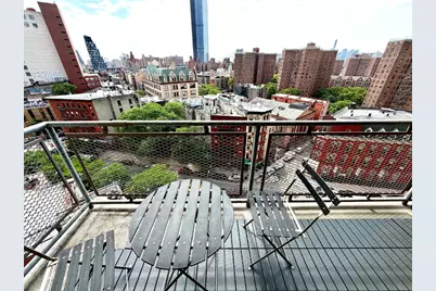 215 Park Row #12C, New York City, NY 10038 - Photo 2