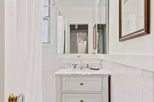 136 E 36th St, New York City, NY 10016 - Photo 6