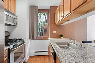 350 W 50th St, New York City, NY 10019 - Photo 6