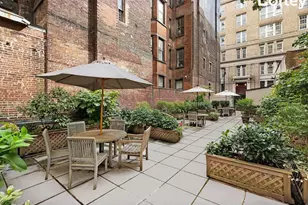 130 E 18th St, New York City, NY 10003 - Photo 6