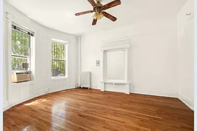 567 Lexington Avenue, New York City, NY 11221 - Photo 2