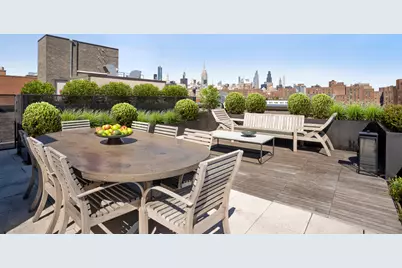 438 E 12th Street #PHD, New York City, NY 10009 - Photo 20
