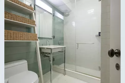 211 E 51st Street #6AB, New York, NY 10022 - Photo 4