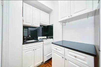 223 E 58th Street #3B, New York, NY 10022 - Photo 6