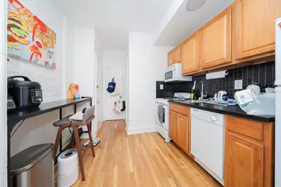344 W 17th Street #B1, New York, NY 10011 - Photo 8
