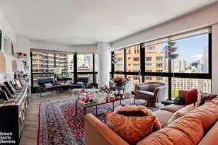 200 E 61st St, New York City, NY 10065 - Photo 2