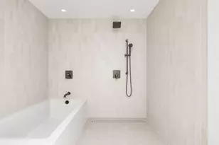 144 Freeman St, New York City, NY 11222 - Photo 8