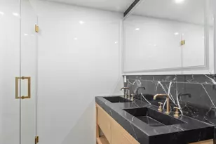 144 Freeman St, New York City, NY 11222 - Photo 6