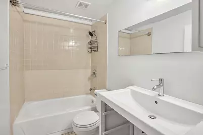 457 Clinton Avenue #1A, Brooklyn, NY 11238 - Photo 6