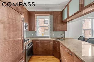 345 W 70th St, New York City, NY 10023 - Photo 4