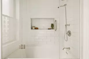 176 W 87th St, New York City, NY 10024 - Photo 12