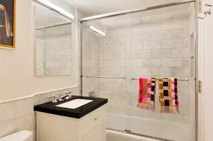 405 W 23rd St, New York City, NY 10011 - Photo 4