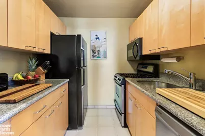 11 Sterling Place #5F, New York City, NY 11217 - Photo 8