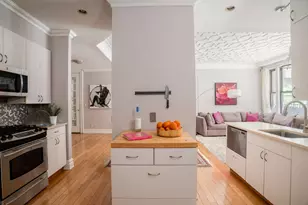 200 W 54th St, New York, NY 10019 - Photo 22