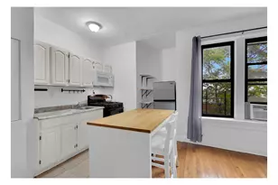 918 E 14th St, New York City, NY 11230 - Photo 2
