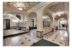 918 E 14th St, New York City, NY 11230 - Photo 2