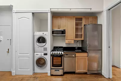 245 Mulberry Street #20, New York, NY 10012 - Photo 2
