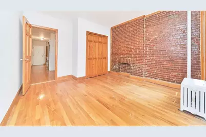 333 W 43rd Street #4A, New York, NY 10036 - Photo 2