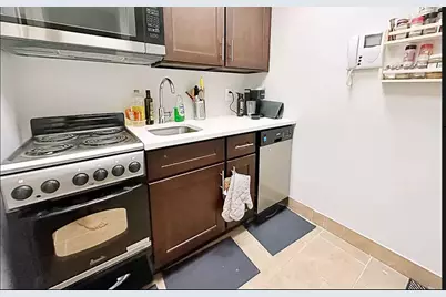 333 W 43rd Street #4A, New York, NY 10036 - Photo 6