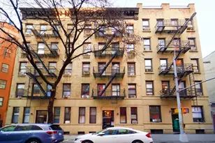 333 W 43rd St, New York, NY 10036 - Photo 8