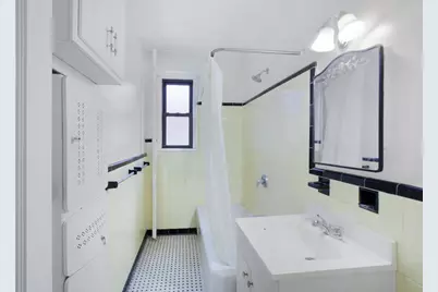 687 W 204th Street #6-D, New York City, NY 10034 - Photo 8