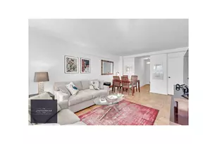 220 E 67th St, New York City, NY 10065 - Photo 2