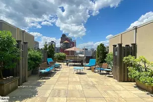 505 W 47th St, New York City, NY 10036 - Photo 8