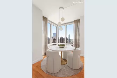 247 W 46th Street #3103, New York City, NY 10036 - Photo 4
