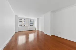 404 E 76th St, New York City, NY 10021 - Photo 2