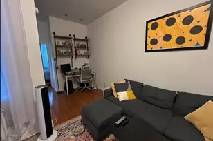 423 E 83rd St, New York City, NY 10028 - Photo 2