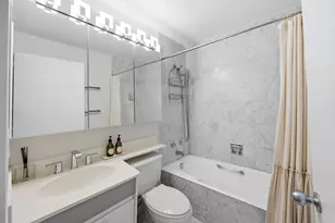 200 Rector Pl, New York, NY 10280 - Photo 8
