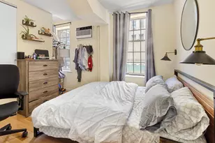 200 E 35th St, New York, NY 10016 - Photo 4