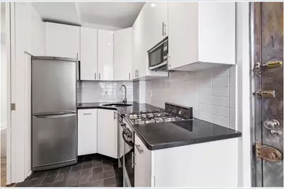 350 E 54th Street #5F, New York, NY 10022 - Photo 8